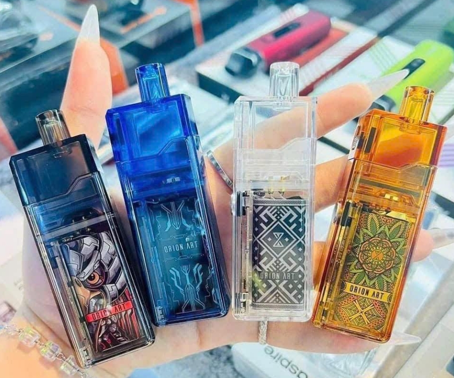 Lost Vape Orion Art Pod Kit - Bl&aring; Klar: Nordisk Eleganse og Raffinert Kraft i Lommen Din